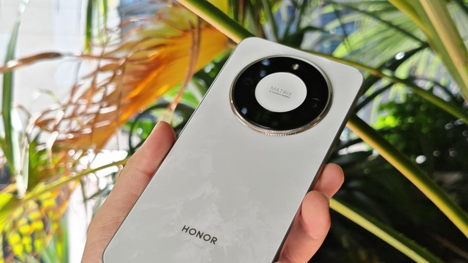 荣耀X70发布前瞻：外观、屏幕、硬件、功能、定价，基本都清晰了