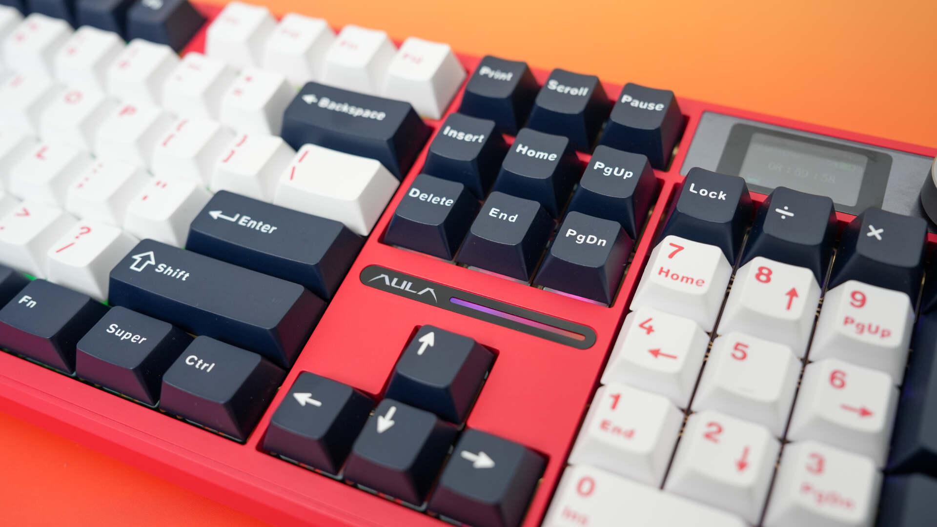 全尺寸键盘的逆袭：狼蛛F108Pro，一个\大\有可为的现代复古派