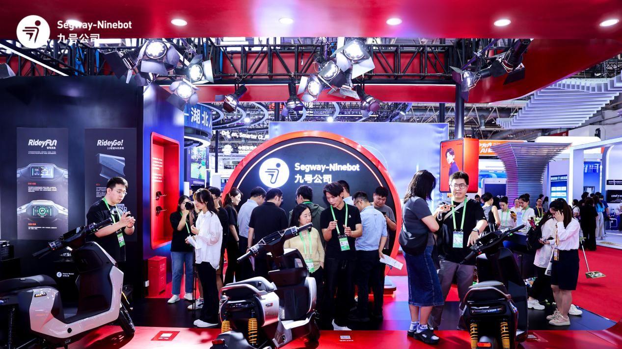 九号电动两轮车链博会再亮相 智能与安全成核心标签
