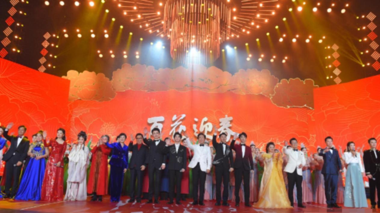 2025百花迎春晚会主持阵容提前公开，主持人数量升至8位！