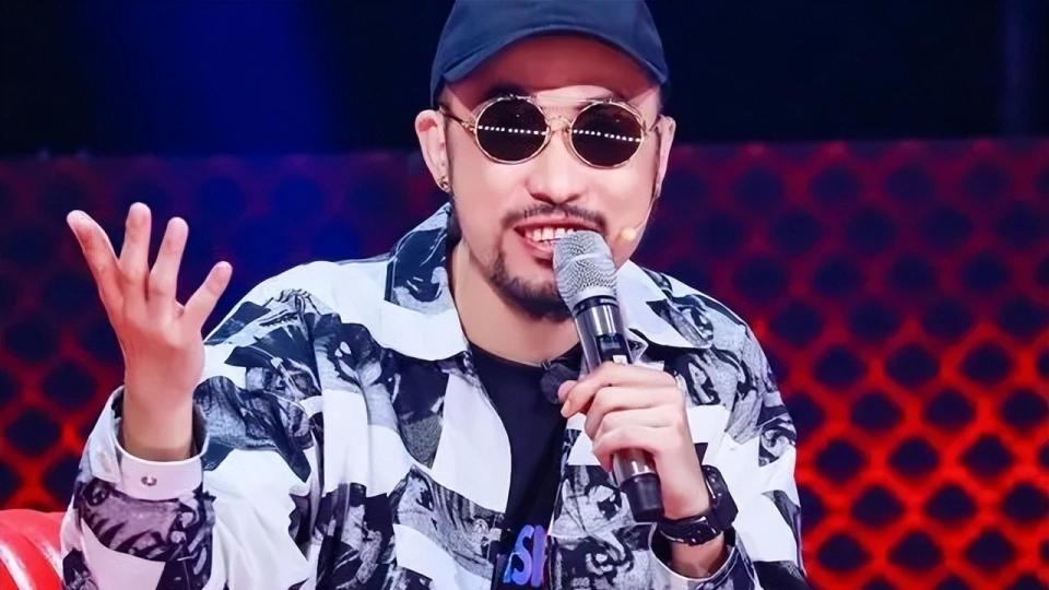 《歌手2025》第三版网传帮唱阵容：李健不帮自己学生，GAI还在