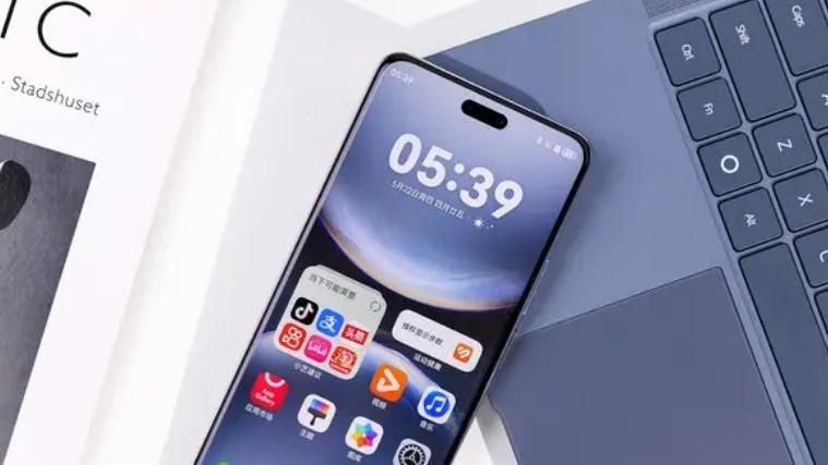 华为放弃高利润，5500mAh+麒麟8020+可变光圈，国补后一降再降