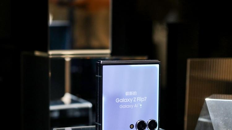 三星Galaxy Flip 7评测：内涵与众不同的小折叠