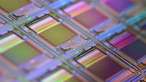 台积电2nm「原子级突破」！良率超60%锁定苹果，芯片战争迎终局？