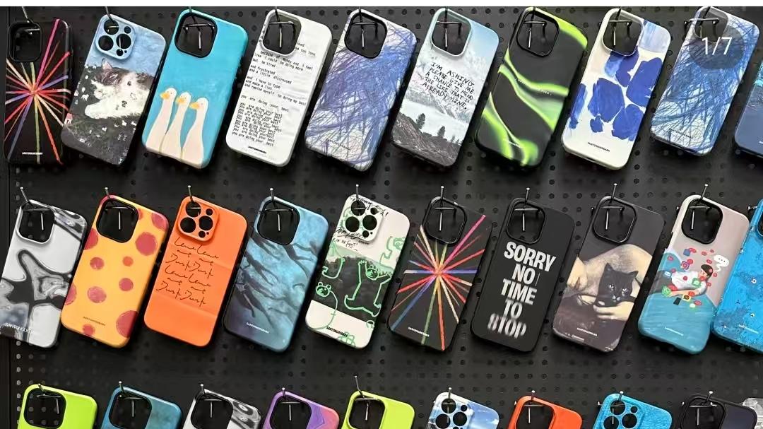 哪種材質的手機殼手感最好且最耐用？我來根據電商平臺數據盤點下