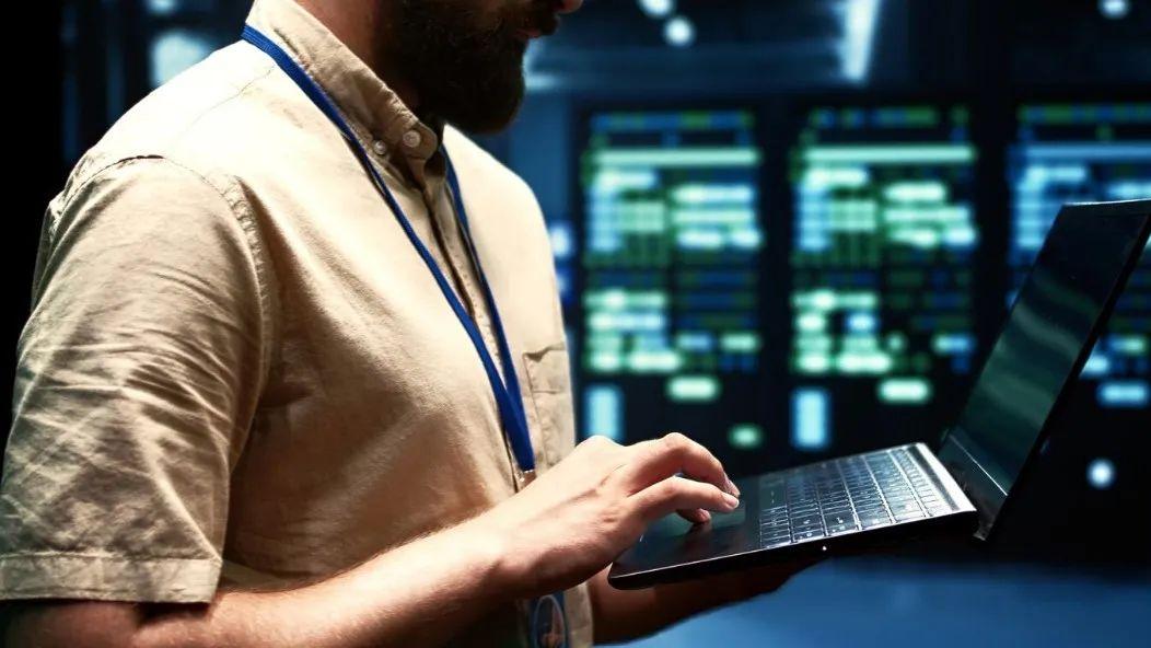 大厂眼镜一戴，谁也不AI