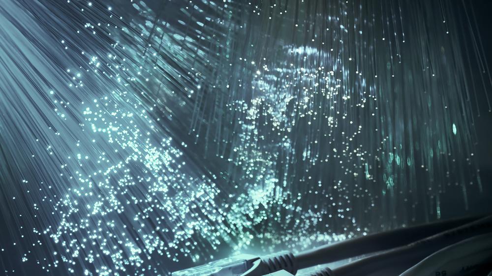 光模塊與光芯片業務邁向規模放量關鍵階段