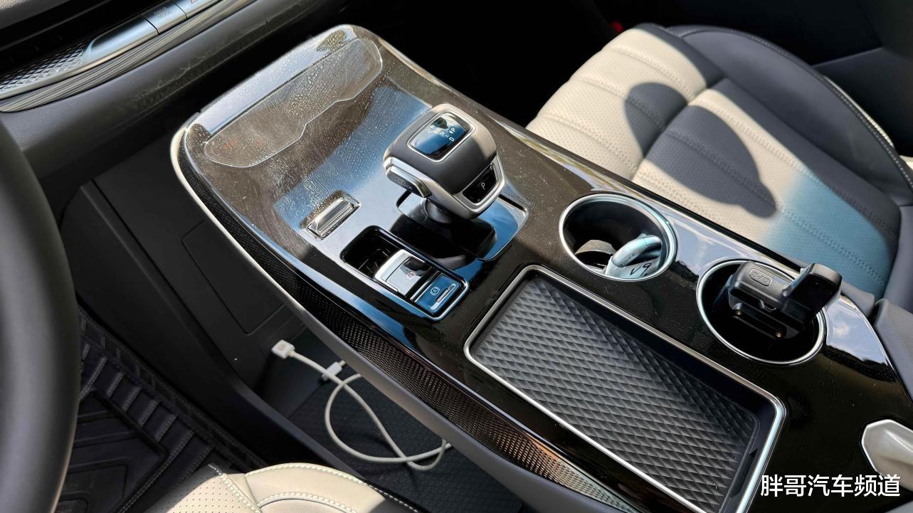 越享生活家 风行星海V9试驾体验