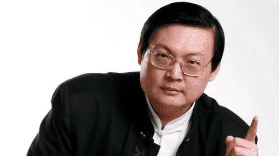 一次点评，就戳穿了“一代铁嘴”梁宏达真实水平