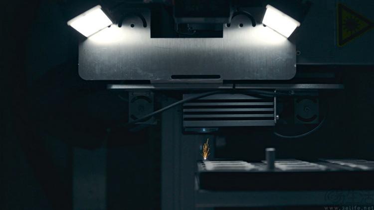 將50微米的金屬粉末變成表殼，到底有多難