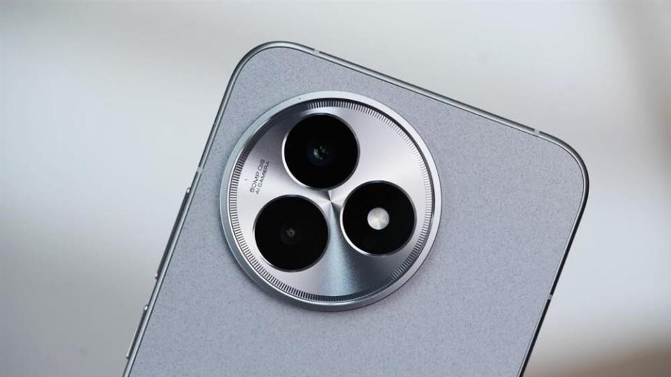 7月份手机别乱买，这3款公认“真香机”，国补后售价更亲民了