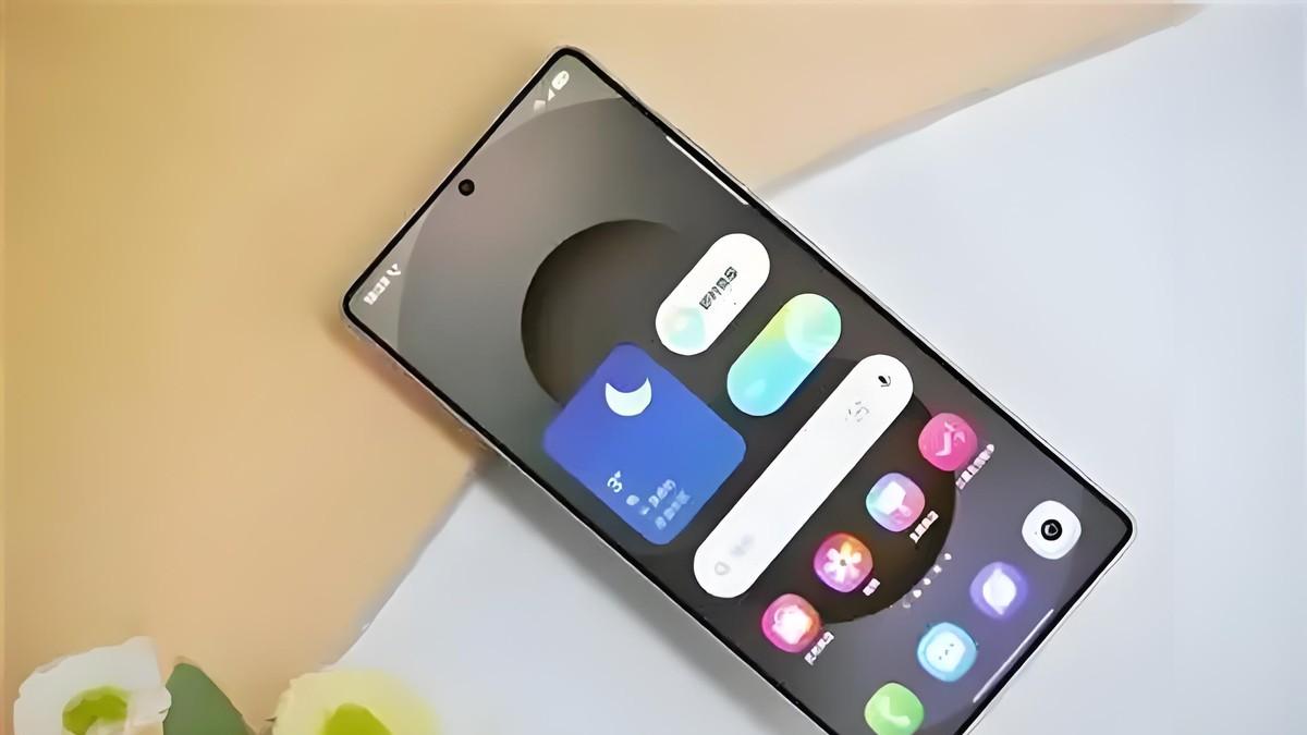 顶配16GB+1TB，三星跌价3201元，钛金属+2亿四长焦