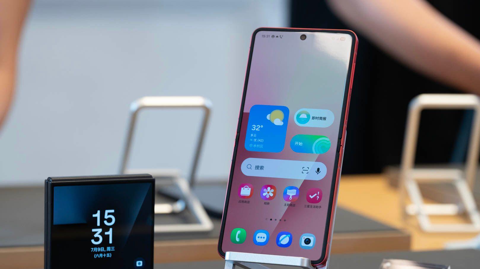 三星Z Fold7/Flip7评测：折叠屏也有Ultra体验了，要火？