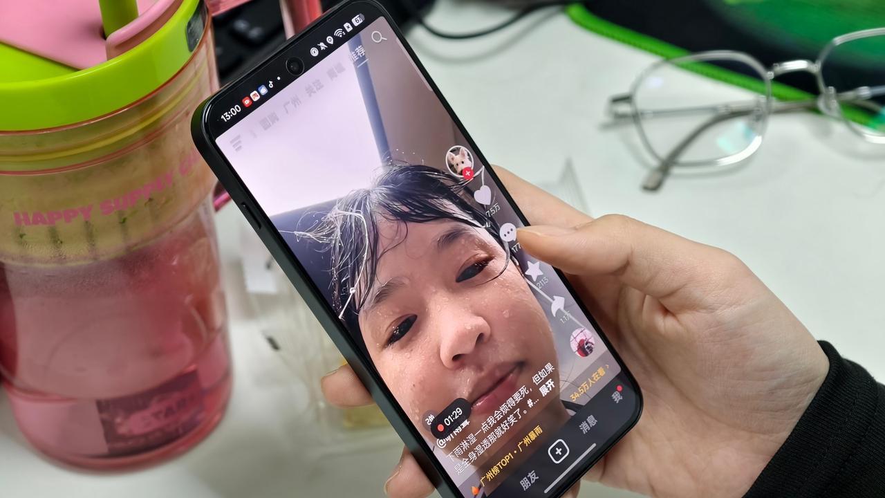 这才是“小屏性能续航”铁三角