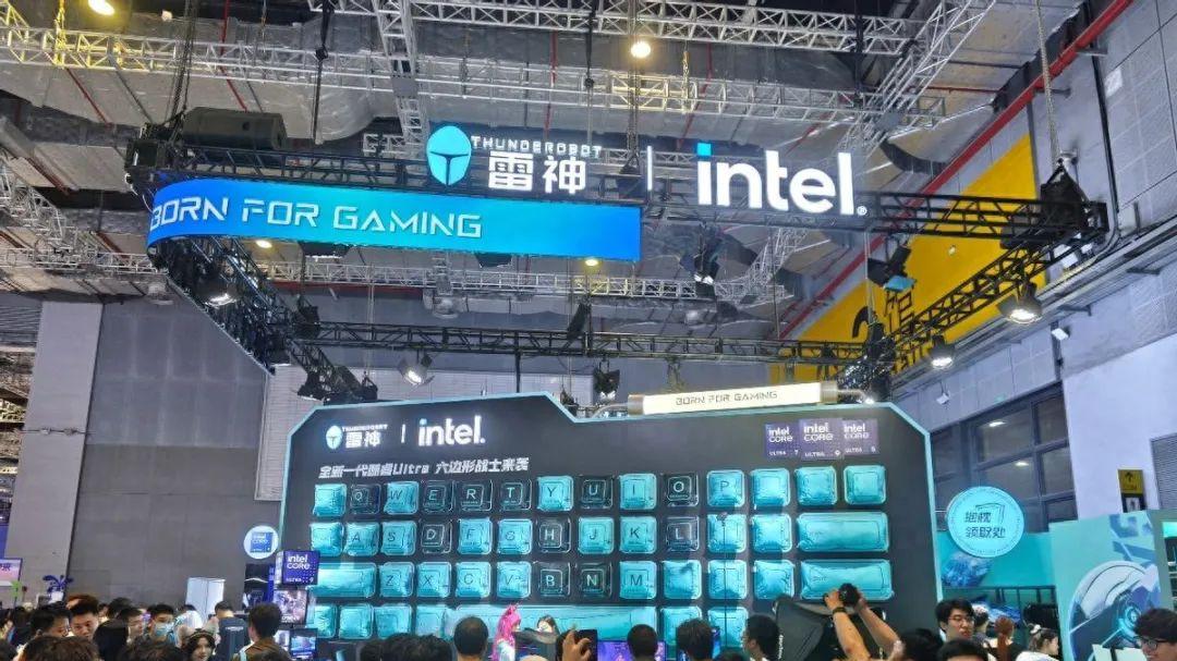 雷神推出ZERO 16 Pro AI高静游戏本，全面提升玩家游戏体验