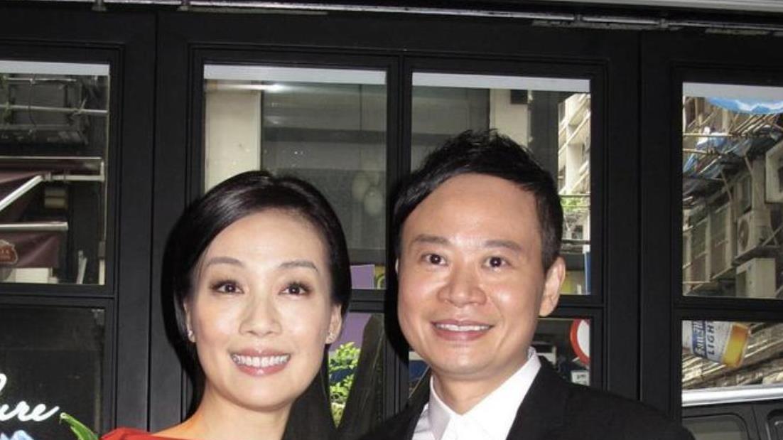 吴君如痛失家翁！前儿媳江美仪悼念，亲情延续感动网友