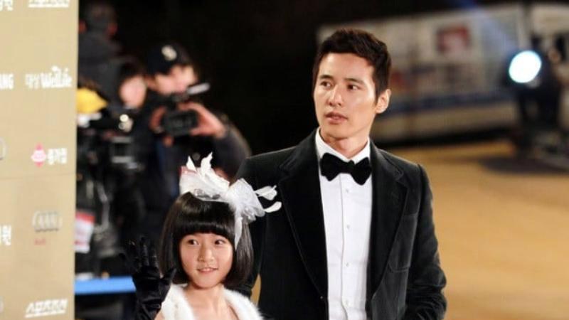 曾为10岁的她戒烟！元斌曾想帮金赛纶还债！出席葬礼细节曝光好催泪