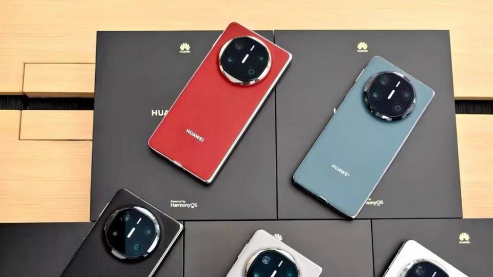 華為Mate80：前置有驚喜！華為Pura90：已在測2億像素主攝長焦！