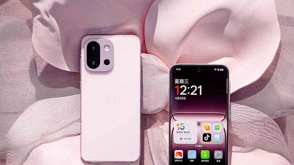 一加打响“价格战”，小屏手机才卖2600，骁龙8至尊版+6260mAh