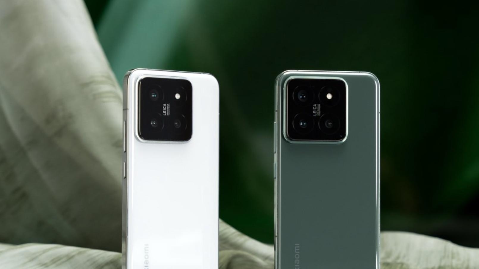 小屏旗舰手机价格“雪崩”，从4299元跌至2464元， 太刺激了