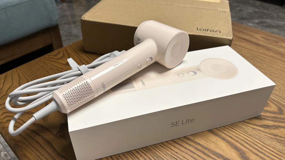 “戴森平替”吹风机，涌现一批质量问题，正在被国产平替！