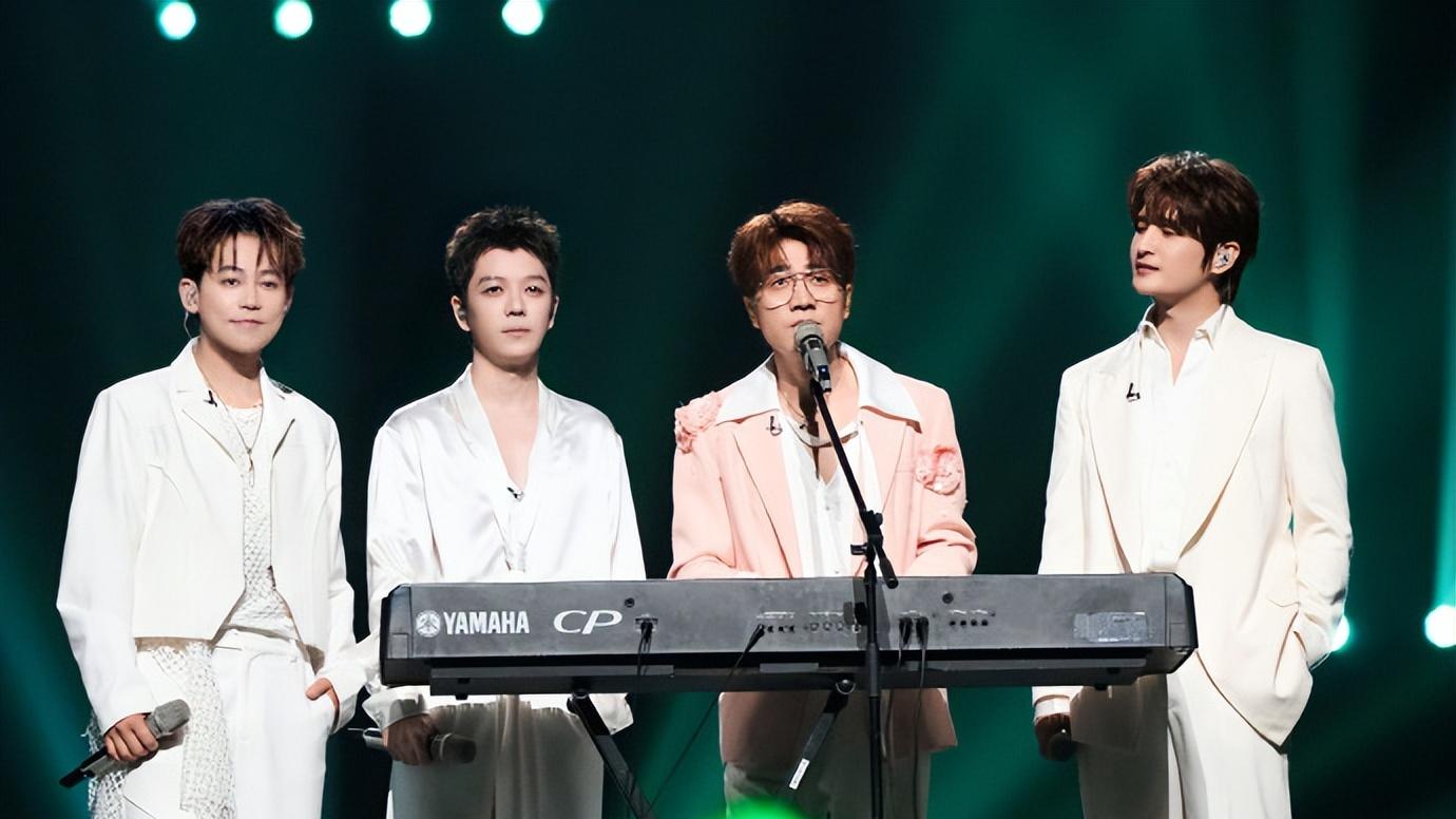 《披哥5》“冠军”战队已确定，李承铉早就给出暗示，却被忽略