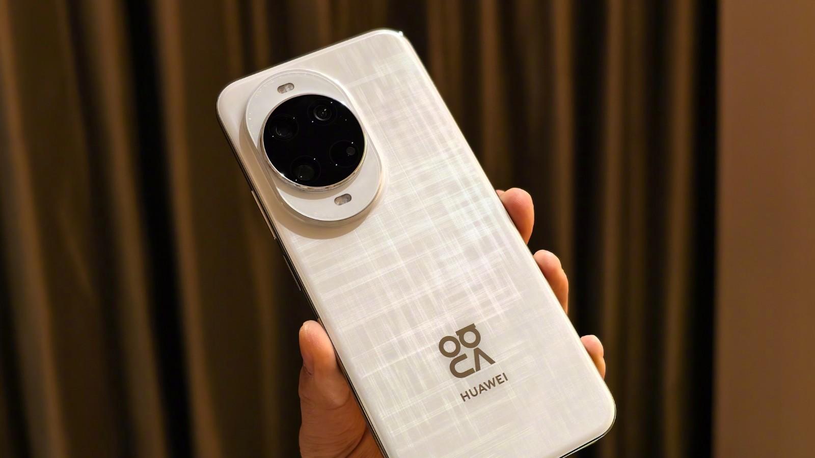 华为目前的“真香”机型，512GB+双卫星通信才卖3949元，配置全面