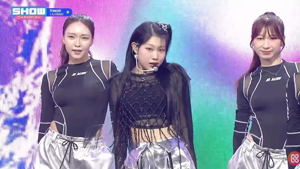 小沈阳女儿挑战《大展鸿图》，网友：能在韩娱圈站稳脚跟吗？