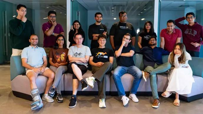 断腿还能走，这机器人怎么比蟑螂还难杀？