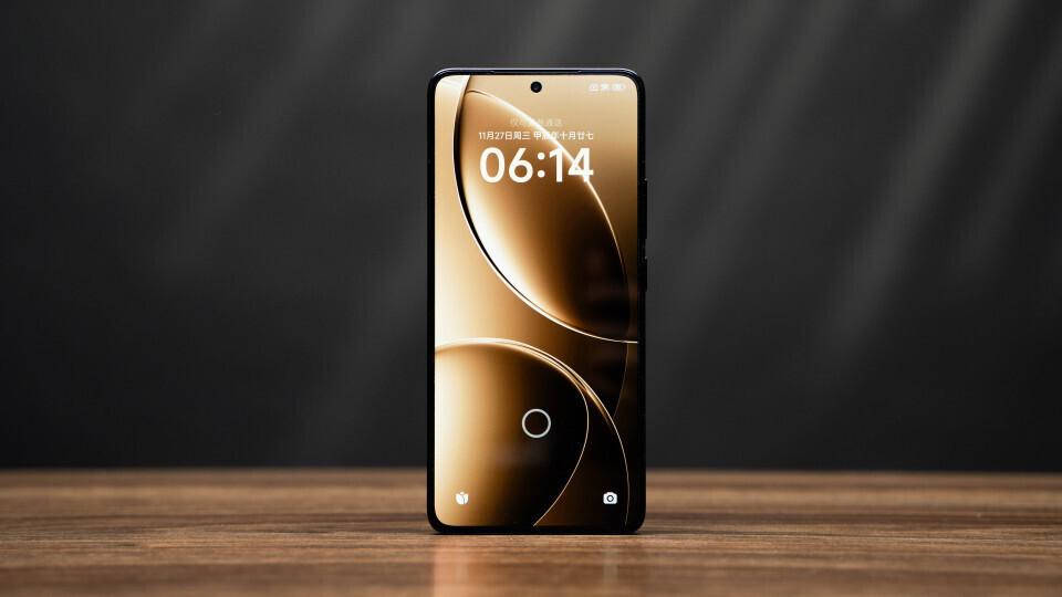 红米K90系列突然入网：100W快充+2K直屏，影像也有大升级