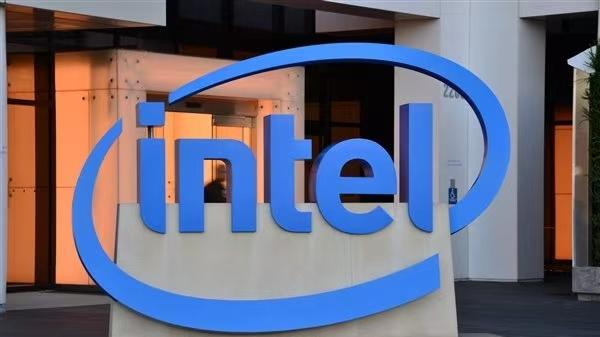 谷歌苹果能人齐聚 英特尔打造 AI 芯片界的“复仇者联盟”