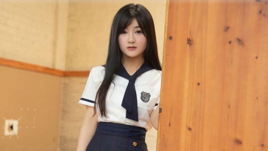 玩手机被老师发现了吧