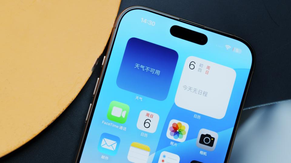 Q3全球十大暢銷智能手機出爐：蘋果三星五五開，小米徹底出局！