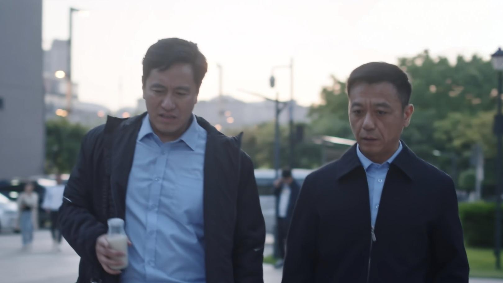 大河之水：看懂陈大军的死亡真相，才发现，李东杰不是第二个卧底