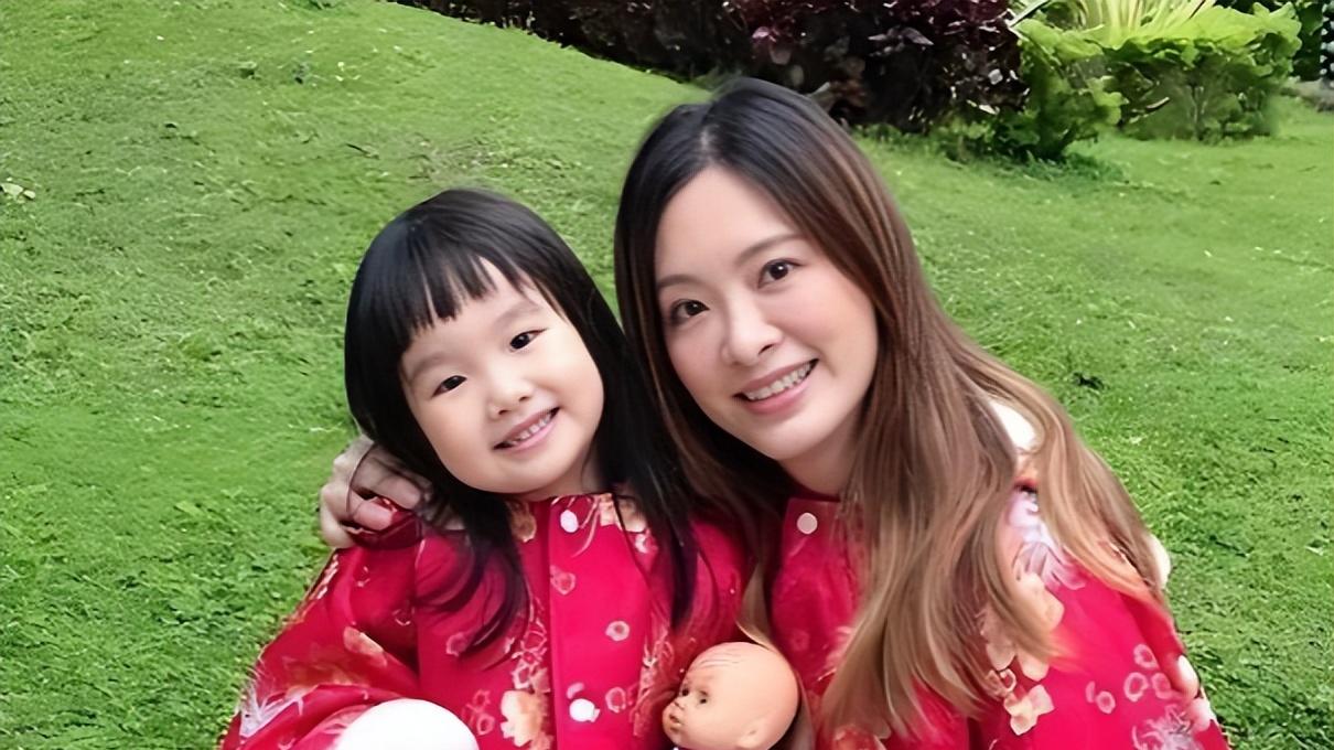 刘真去世5年，辛龙宣布复出并否认再婚：未来都不会再恋爱