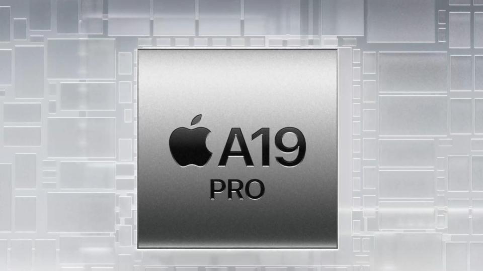 iPhone17系列价格破发：1分钟销量破纪录，256GB版成热门！