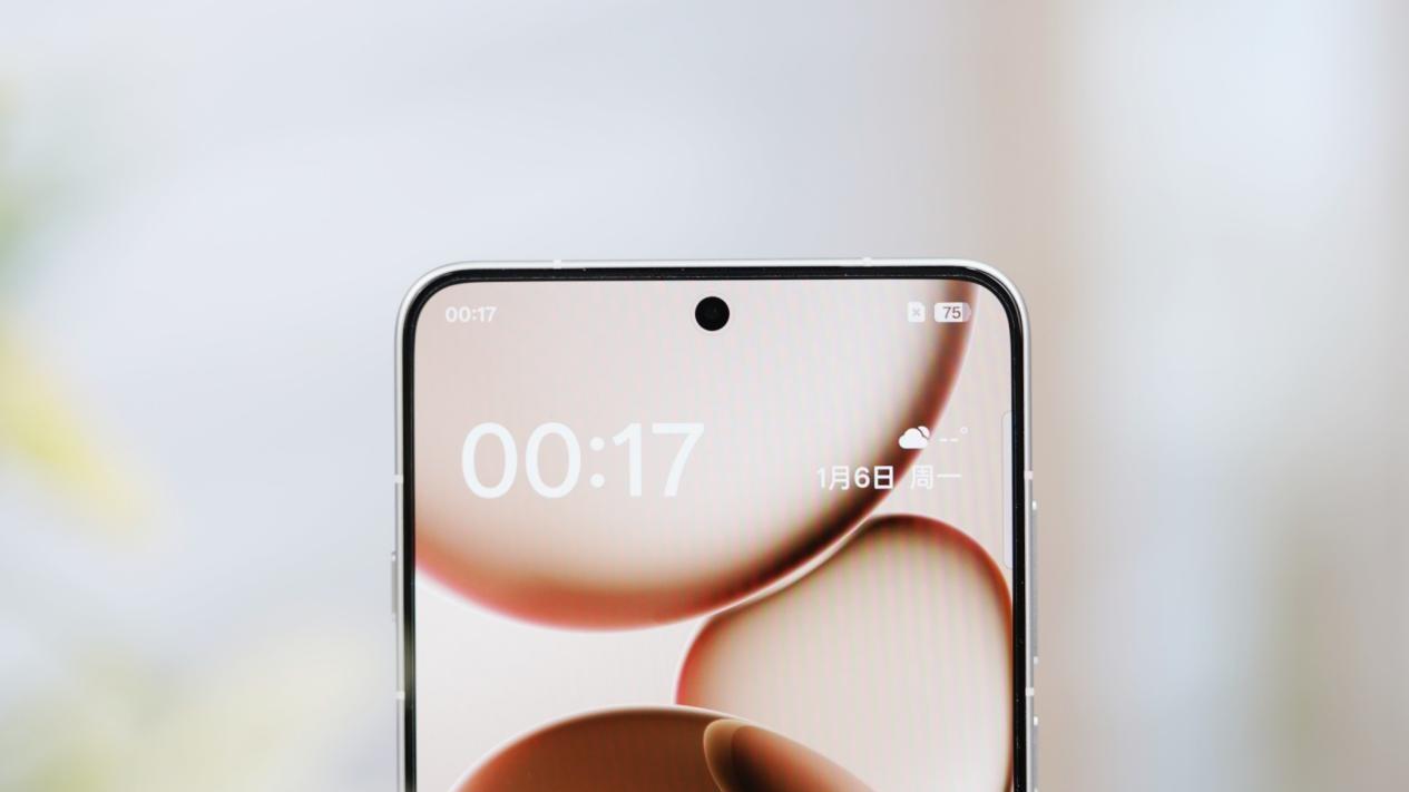 OPPO Find X8s首銷成績出爐，劉作虎滿意嗎？