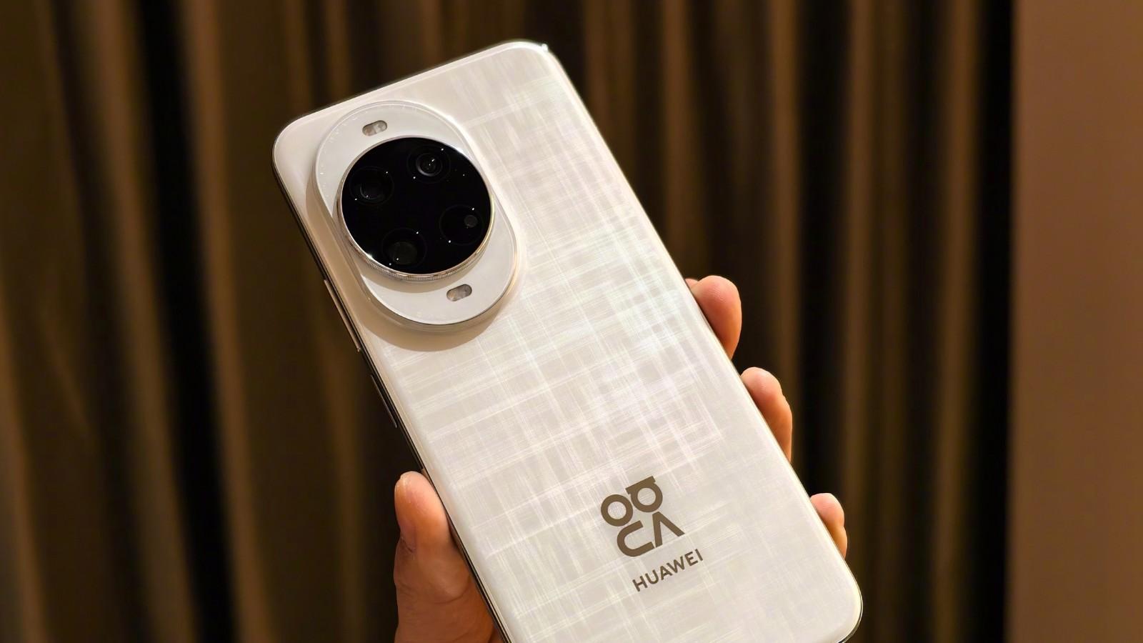 華為沖銷量！麒麟芯片+100倍變焦+雙衛星通信，512GB不到四千元