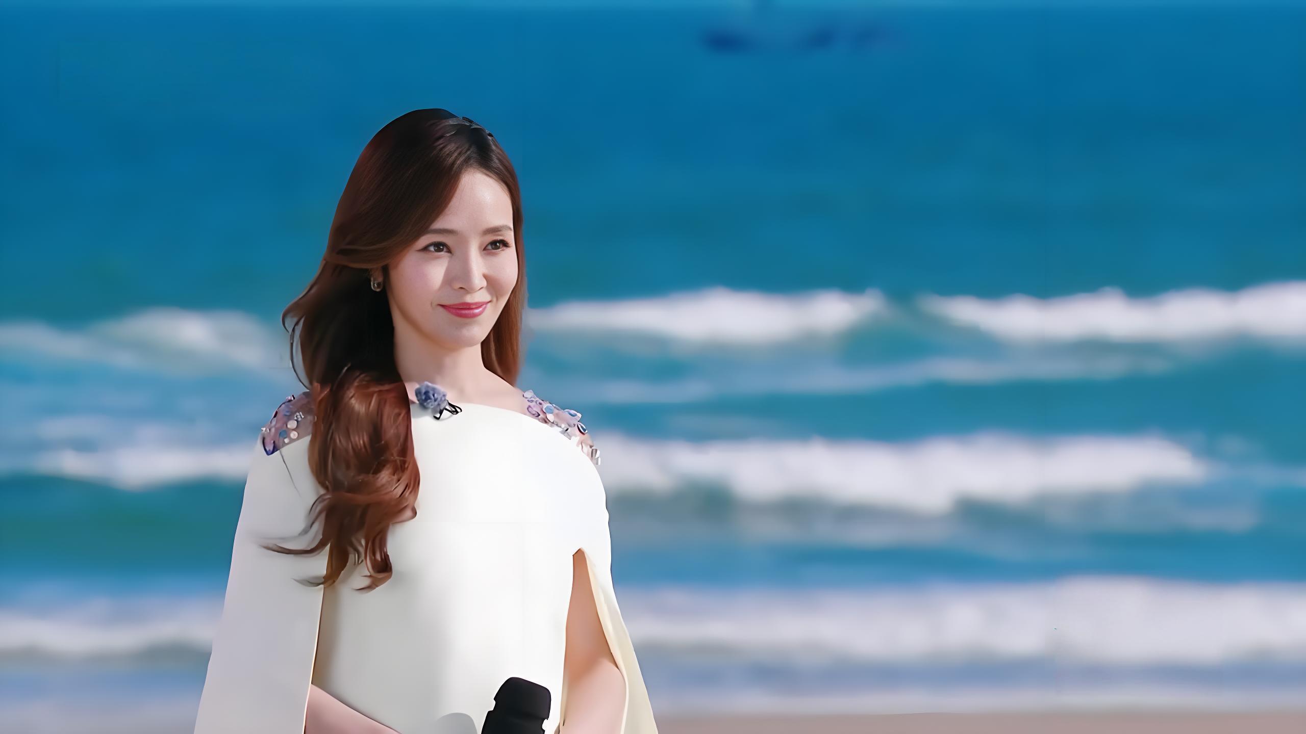 《乘风2025》红黑榜，管乐排在第五位，李晟排在第二位