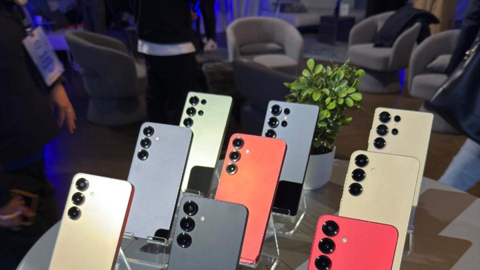 三星S25系列已正式发布：对比三星S24系列，参数提升有多大？