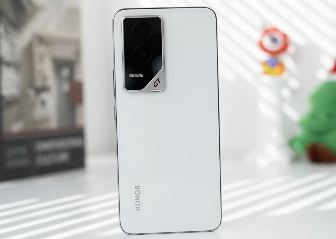 华为nova13再见了，我决定选择荣耀GT，性能更强性价比更高