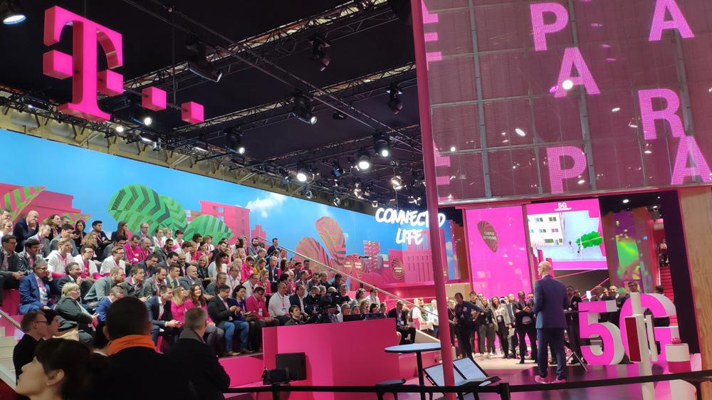 T-Mobile收购UScellular遭强烈反对