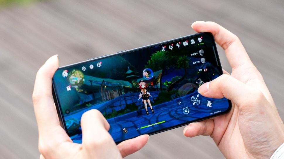 8000mAh+天璣9500e+超聲波指紋，定價2099元起，真我新機很猛啊