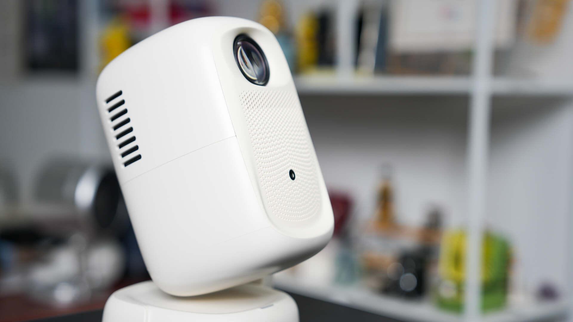 百元投影仪也能这么香？大眼橙C2Air高亮版深度体验分享