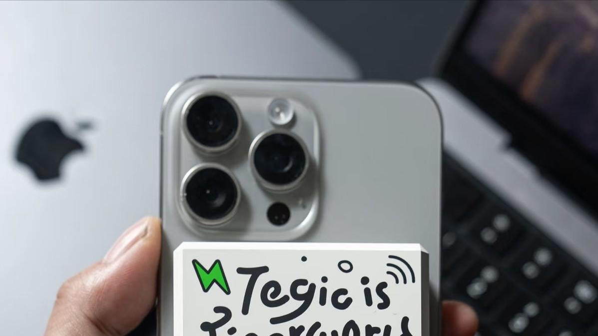 我們為何執意做一款充滿客制化靈魂的充電寶？給不甘平庸的極客們