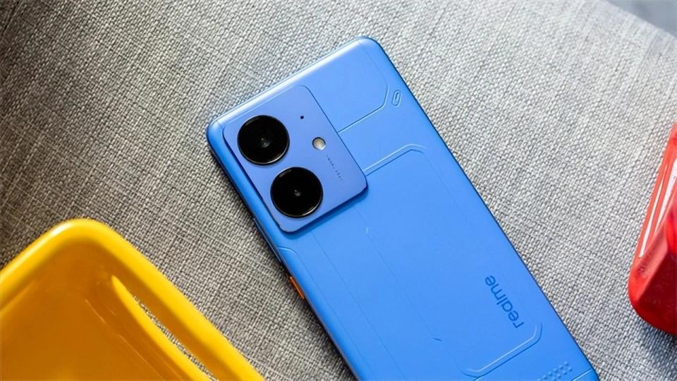 千元機誕生“新卷王”，180W跑分+7000mAh泰坦電池，僅售1393元