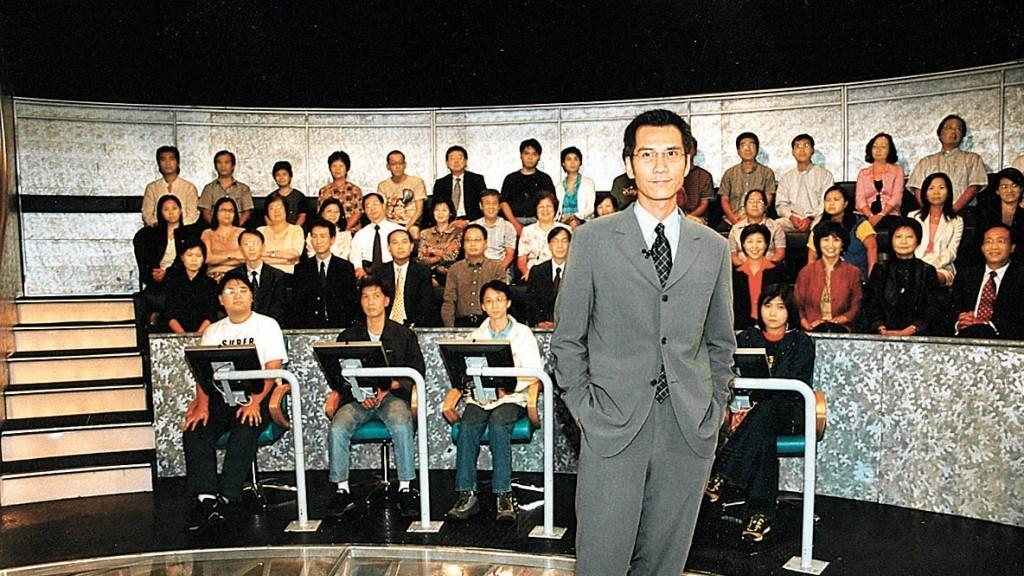 60岁前亚视一哥自揭离巢TVB原因！满脸白须显苍老，已领取老年卡