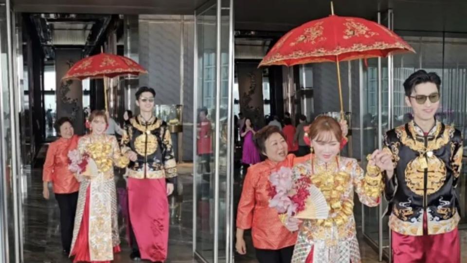 35岁歌手大婚，佩戴数十个大金镯子出嫁，金光闪闪令人叹为观止