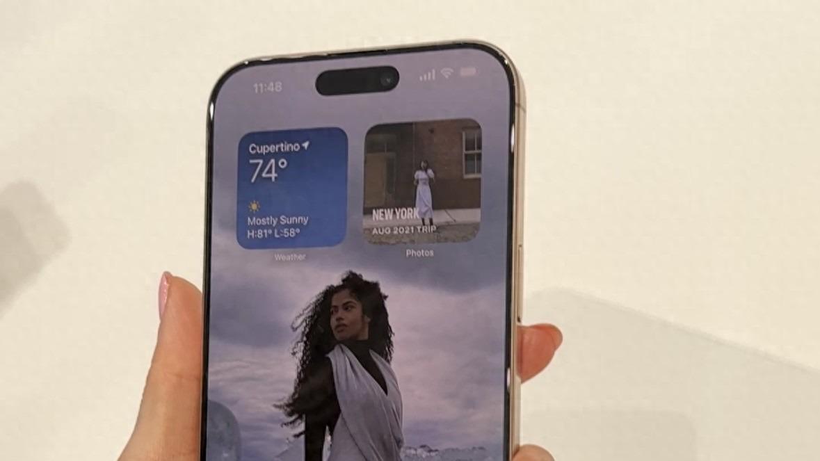 为迎接iPhone17，苹果开启狂暴清仓，iPhone16大跳水！