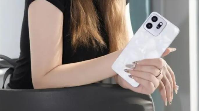 6000mAh+太极缓震架构，荣耀Play9T跌至634元！